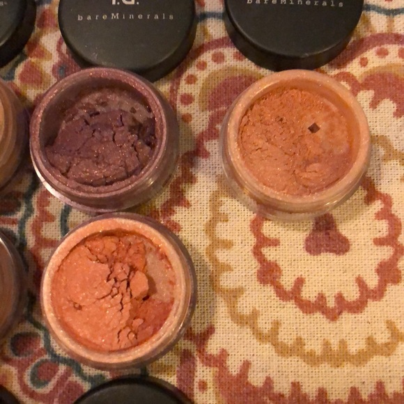 $10 for 1 - bareMinerals i.d. Powder Eyeshadows - See Listing for Avail Colors - Picture 3 of 7